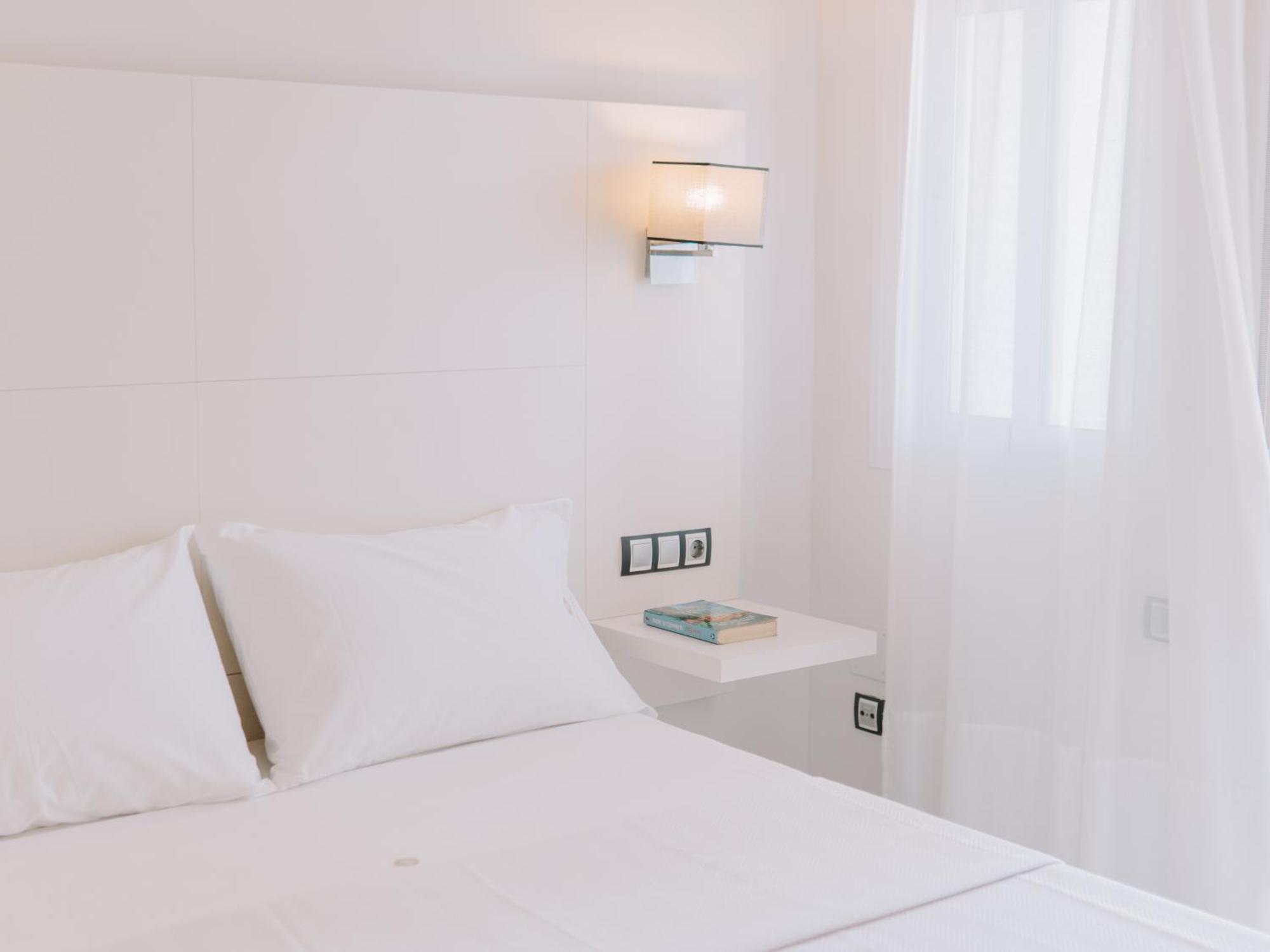 Hostal Las Gaviotas Del Cabo Сан Хосе Екстериор снимка